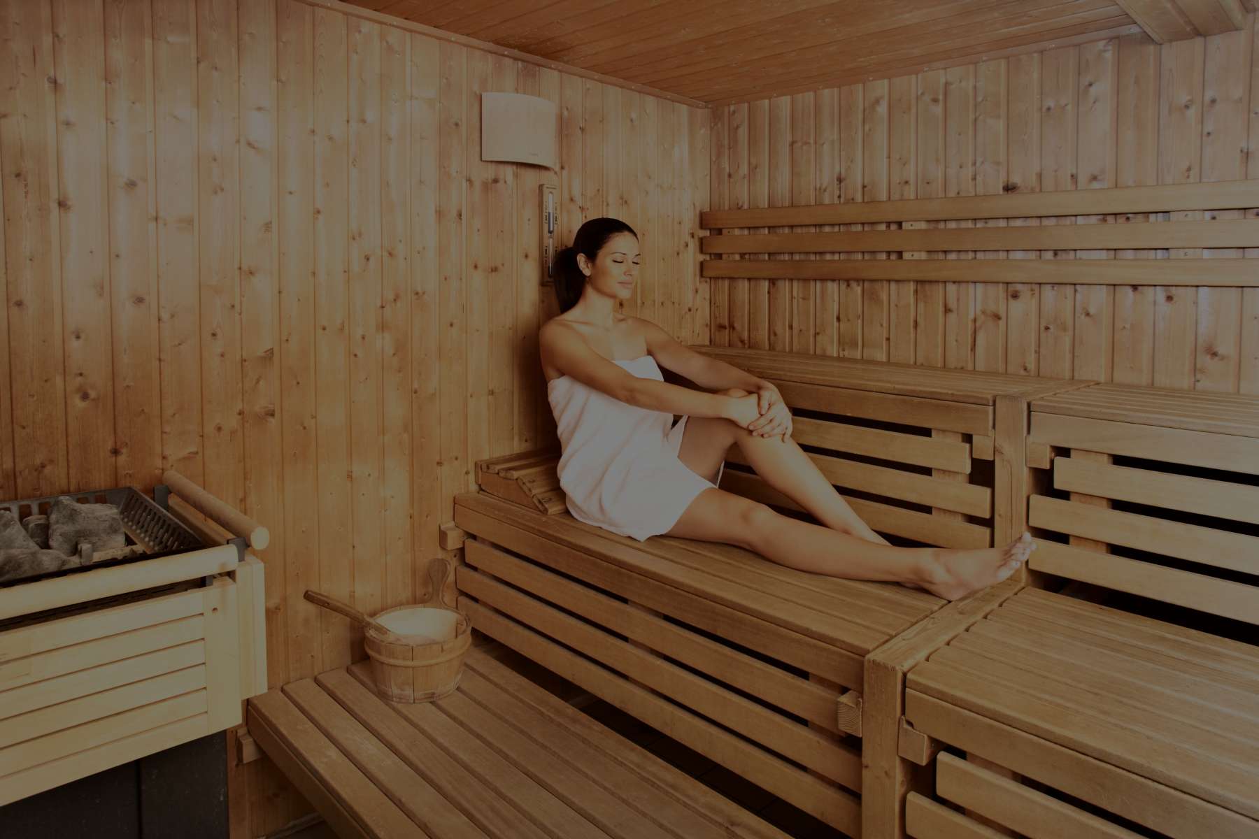 Sauna Nürnberg mit Playmate Giuliana Marino im Studio21