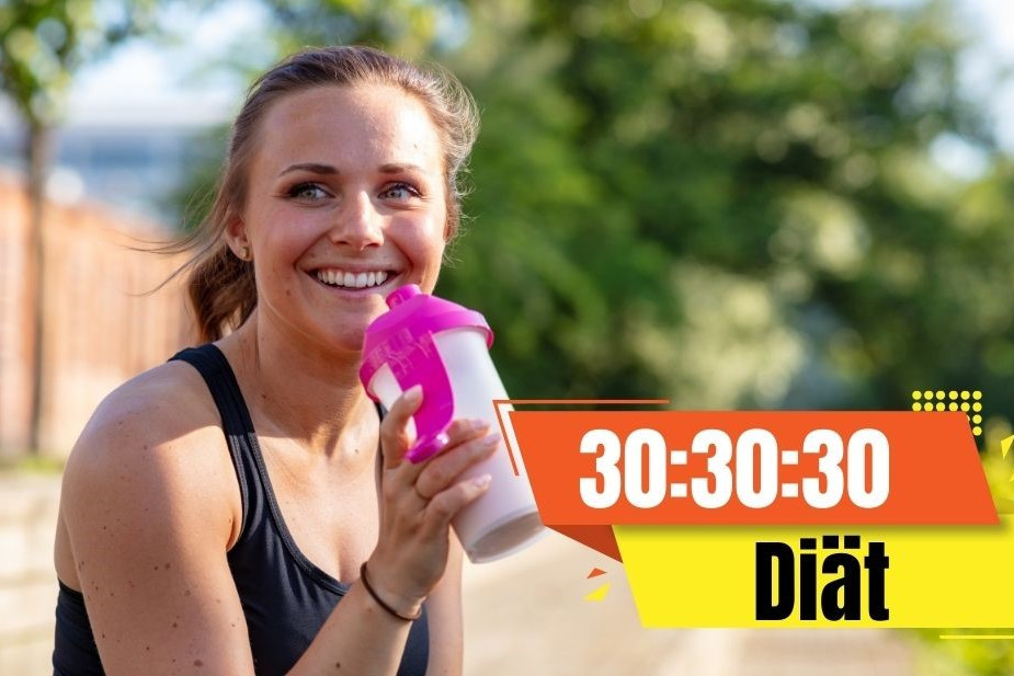 30:30:30-Diät dargestellt von Sportlerin mit Proteinshake